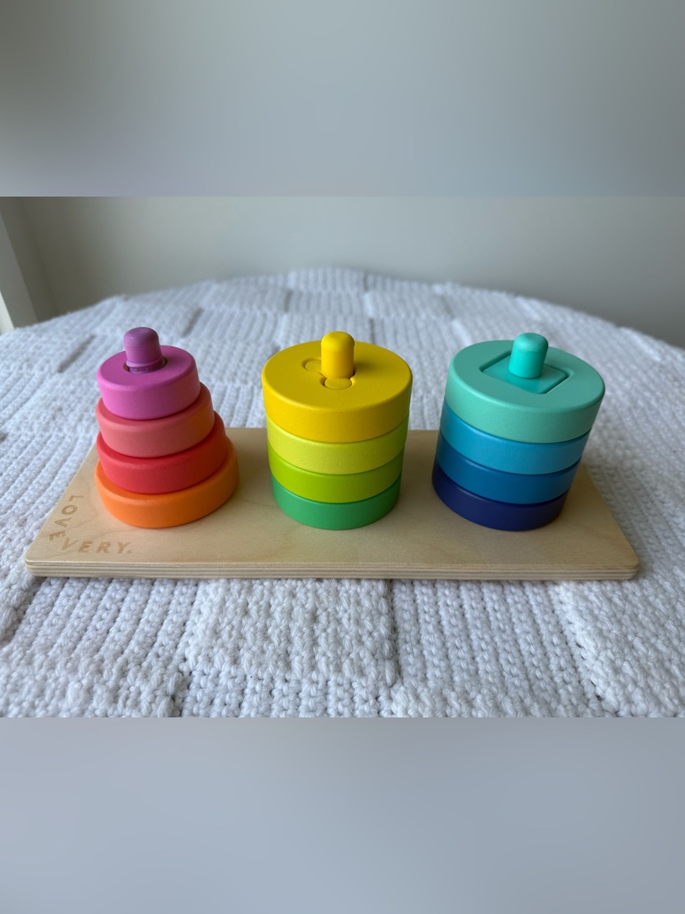 Lovevery Twist & Pivot Pattern Puzzle